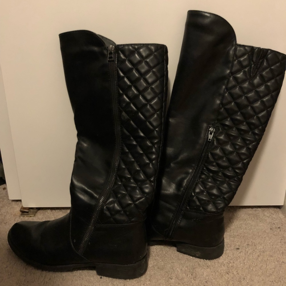 Black rider boots